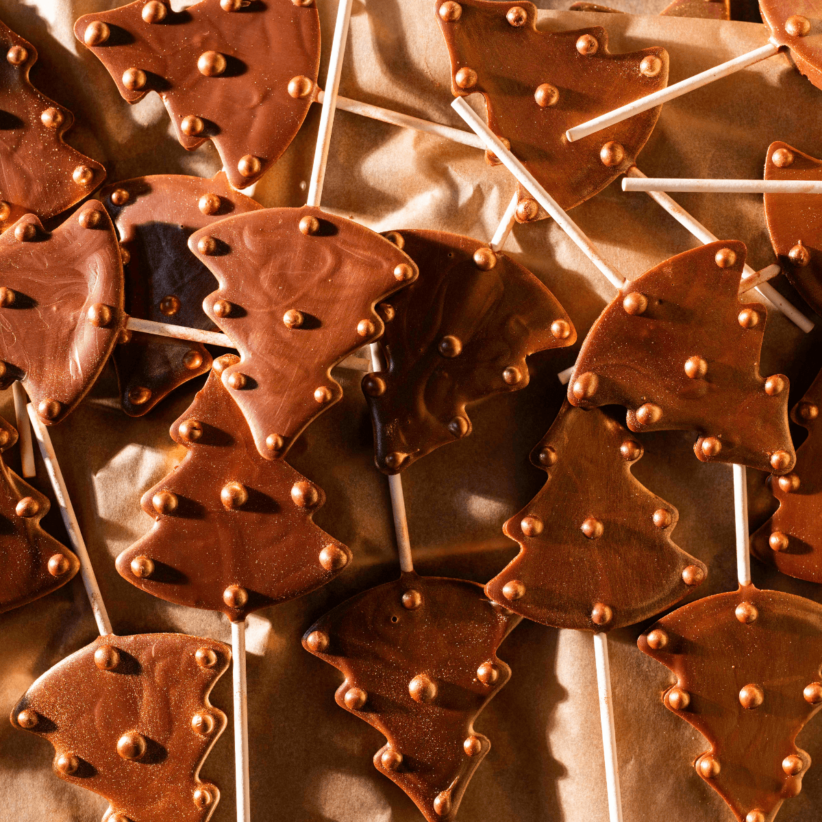 Cow & Cacao Chocolate Christmas Lollipops