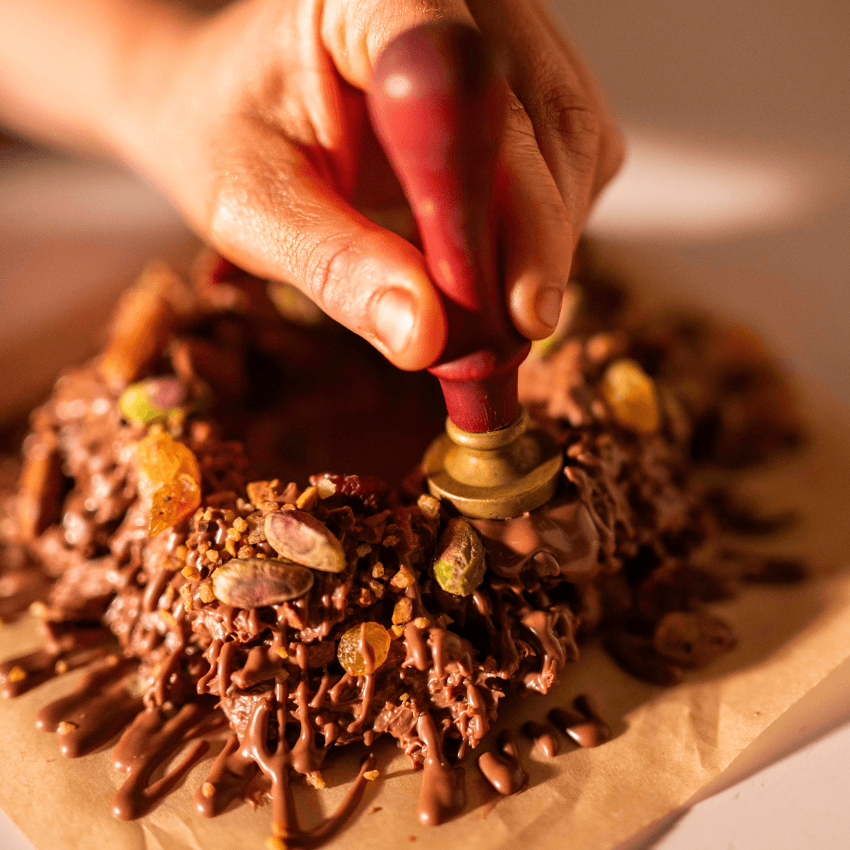 chocolate wreath making 